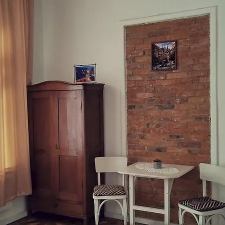 Randevu Hostel *